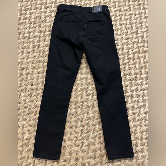 Levi's Jeans - Women's 4 Black - Ankle Mid Rise Cropped Skinny - Picture 3 of 8